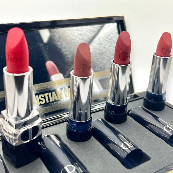 Christian Dior Minaudiere Clutch Gold Metallic Lipstick Collection Case on Chain - Picture 9 of 10